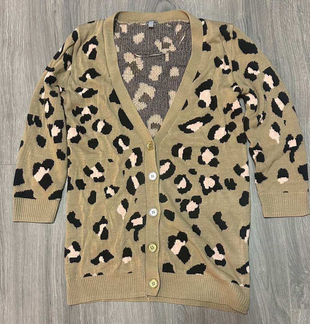 Charlotte Russe Leopard Print Cardigan Size L Green Knit Sweater Open Front